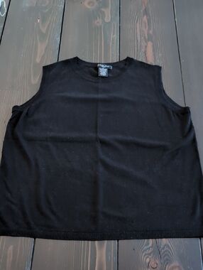 August Silk Black Ribbed Crewneck Sleeveless Top
